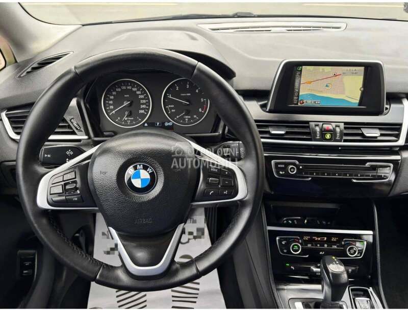 BMW 218 d. AUT/LED/KOZ/NAV