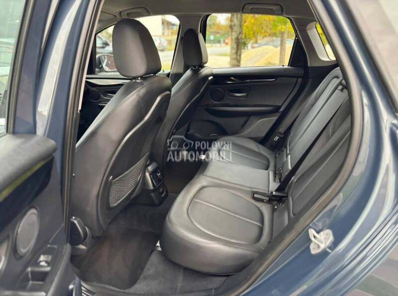 BMW 218 d. AUT/LED/KOZ/NAV