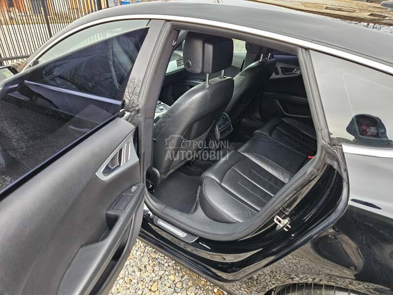 Audi A7 S7