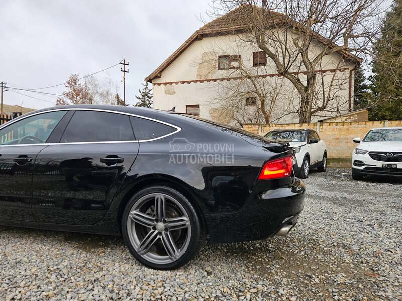Audi A7 S7