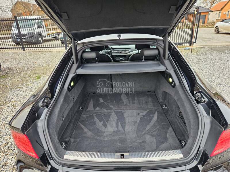 Audi A7 S7