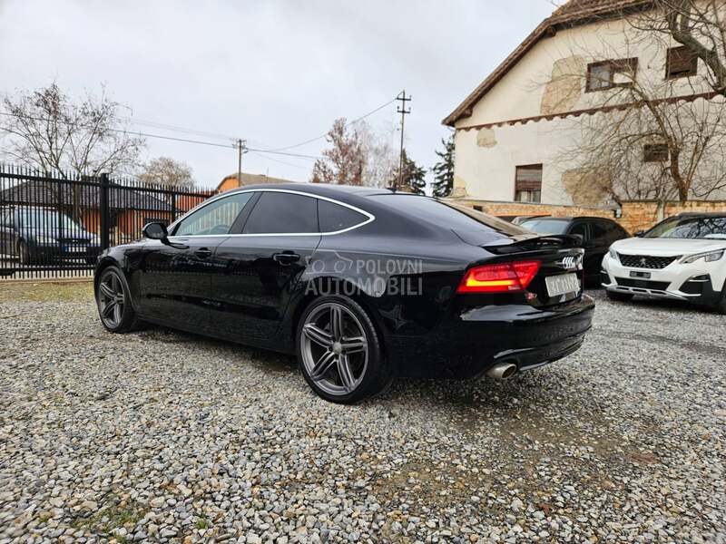 Audi A7 S7
