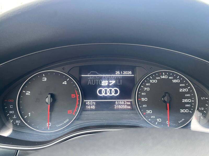 Audi A7 S7