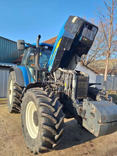 New Holland TM 175