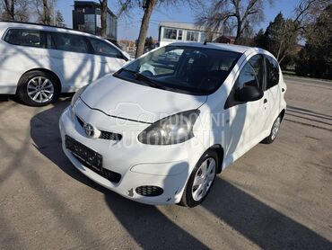 Toyota Aygo 1.0i nav.i
