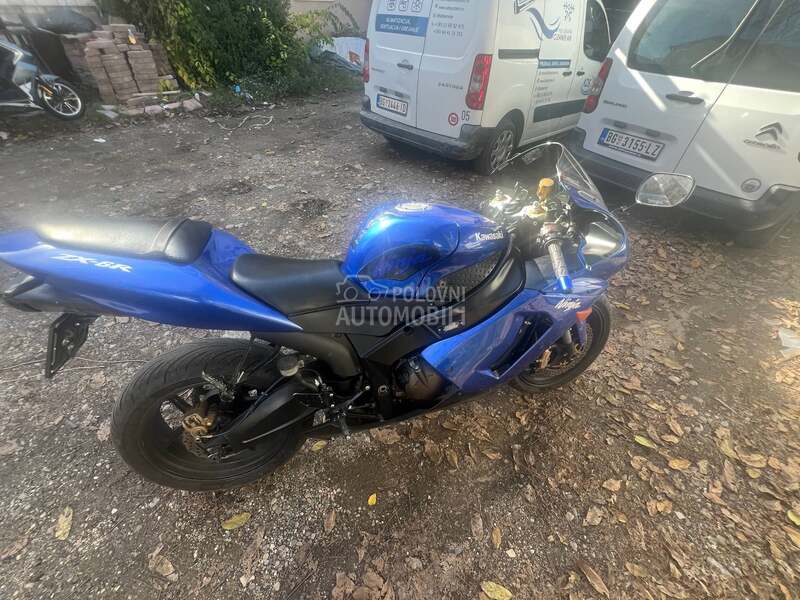 Kawasaki zx6r