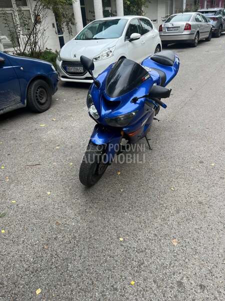 Kawasaki zx6r