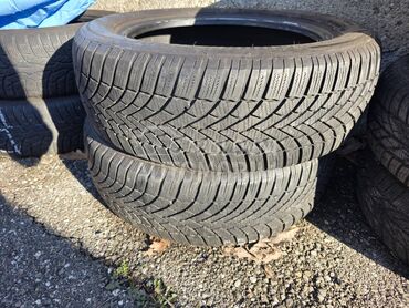 Bridgestone 205/60 R17 Zimska