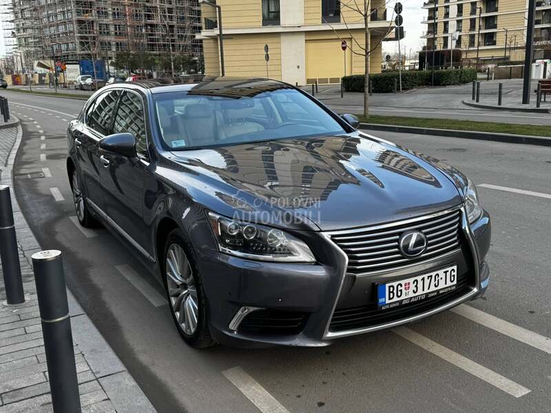 Lexus LS 600h L 