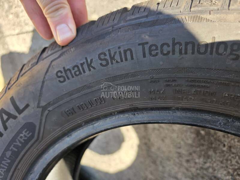 Uniroyal 185/65 R15 Zimska