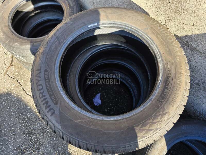 Uniroyal 185/65 R15 Zimska