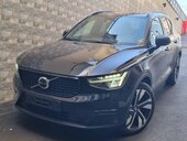 Volvo XC40 B3 Plus Dark RESTAJL