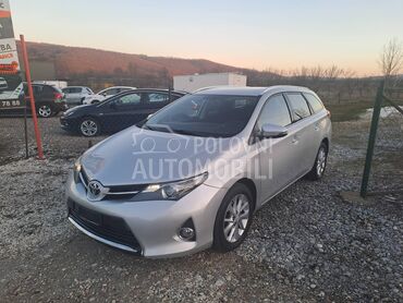 Toyota Auris 1.6