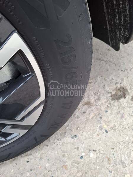Continental 215/65 R17 Letnja