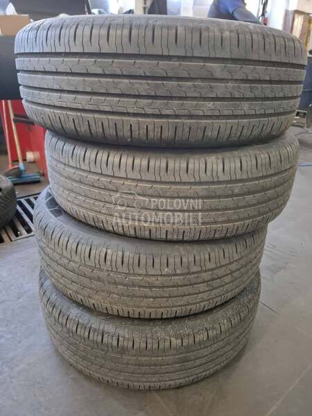 Continental 215/65 R17 Letnja