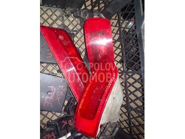 katadiopteri i treci stop za Fiat Freemont od 2011. do 2016. god.