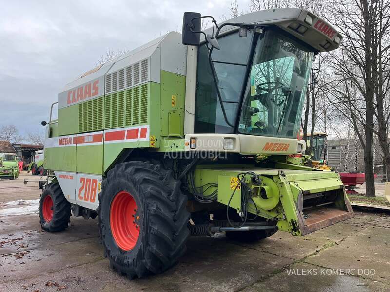 Claas Mega 208
