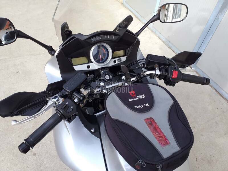 Honda CBF 1000