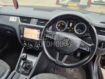 Škoda Octavia A7fl1.6TDI 2017. god. -  kompletan auto u delovima