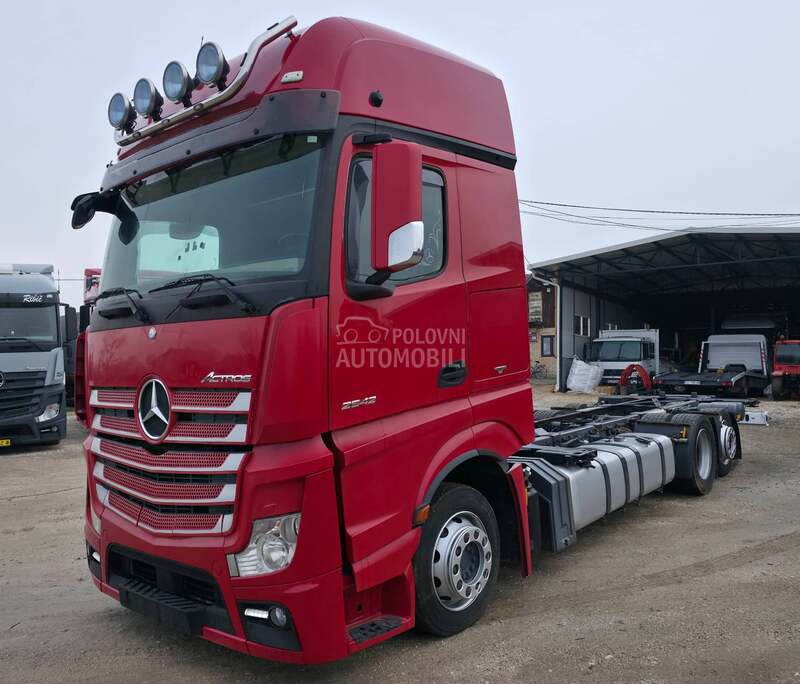 Mercedes Benz Actros 2542 BDF