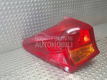 stop lampa leva karavan za Toyota Auris od 2013. do 2016. god.