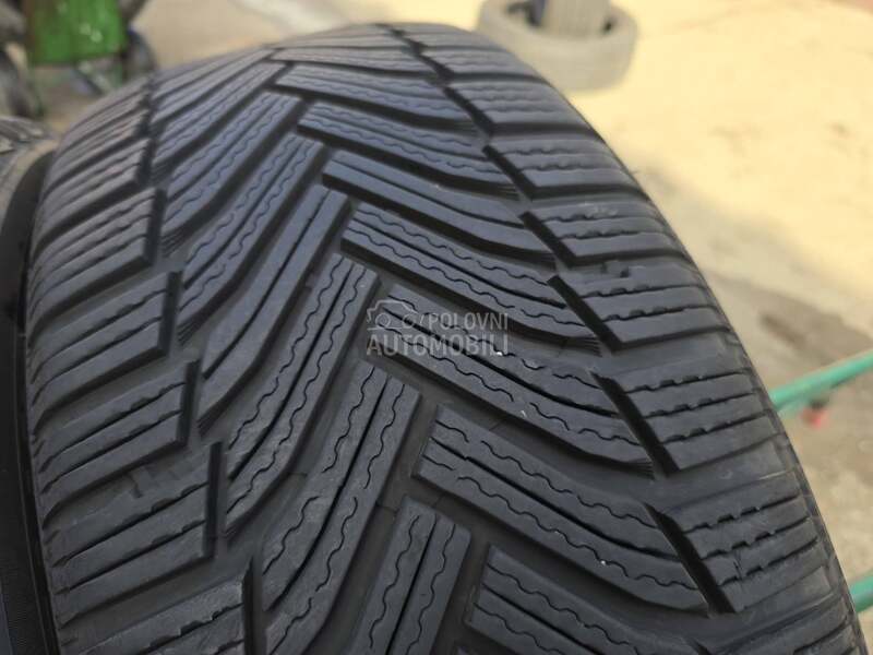 Michelin 225/50 R17 Zimska