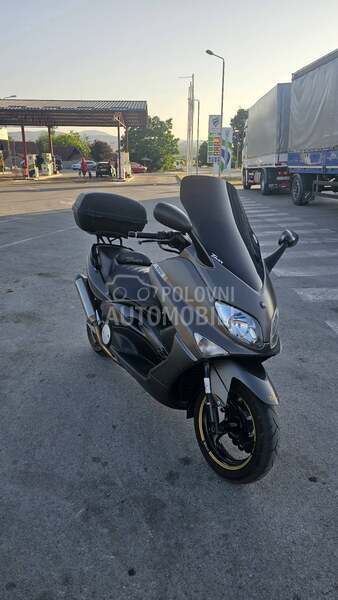 Yamaha Tmax