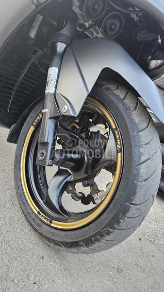 Yamaha Tmax