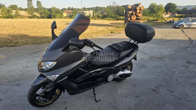 Yamaha Tmax