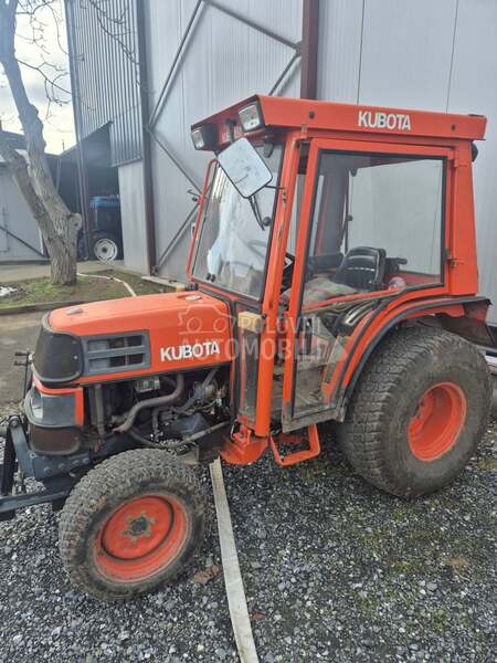Kubota ST 30