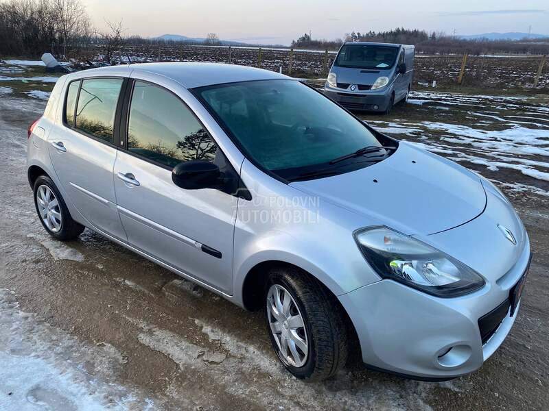 Renault Clio 