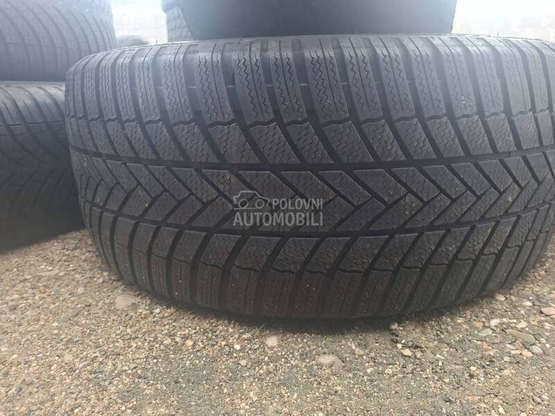 Bridgestone 285/45 R20 Zimska