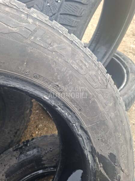 Lassa 215/70 R16 Zimska