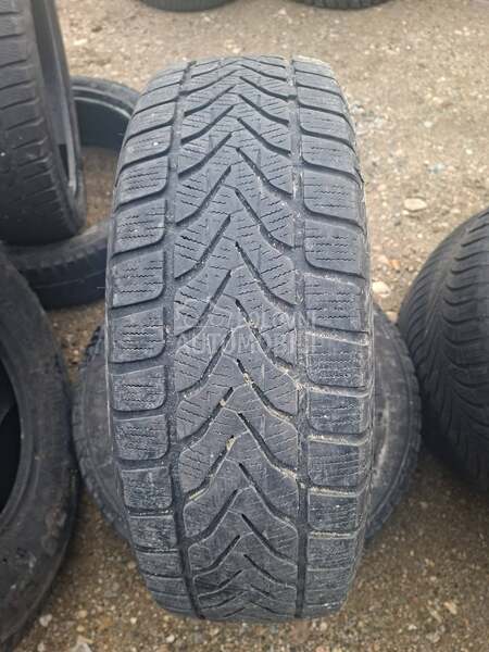 Lassa 215/70 R16 Zimska
