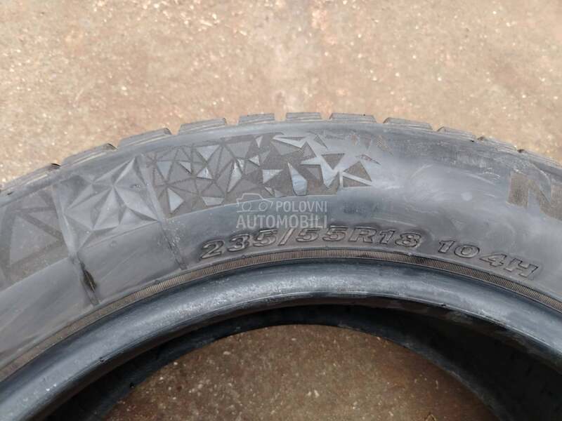 Nexen 235/55 R18 Zimska