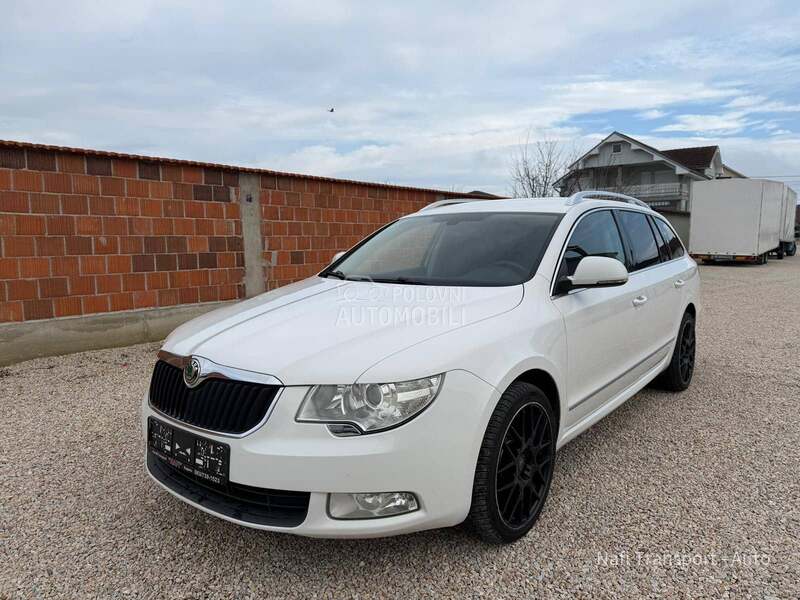 Škoda Superb 
