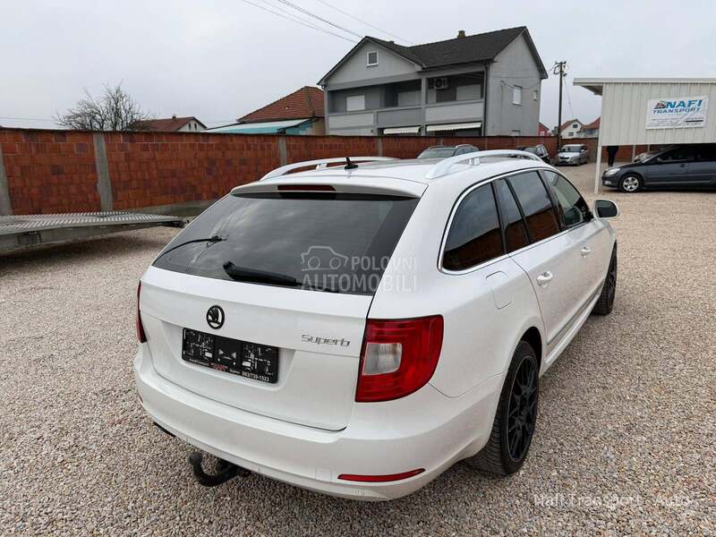 Škoda Superb 