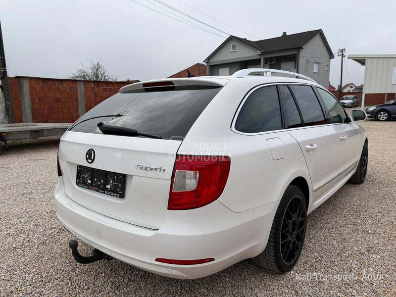 Škoda Superb 