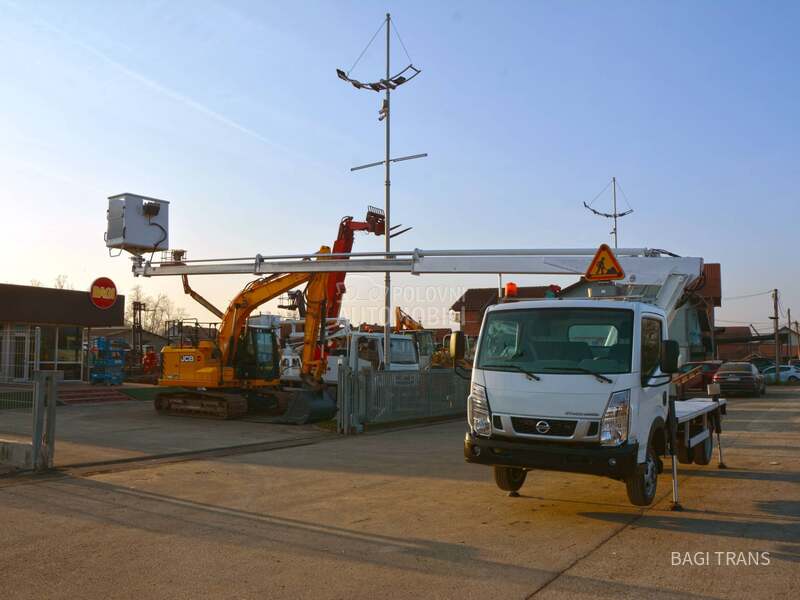 Nissan MULTITEL ALU 160