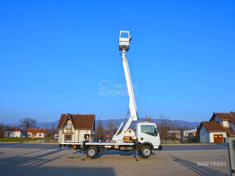 Nissan MULTITEL ALU 160