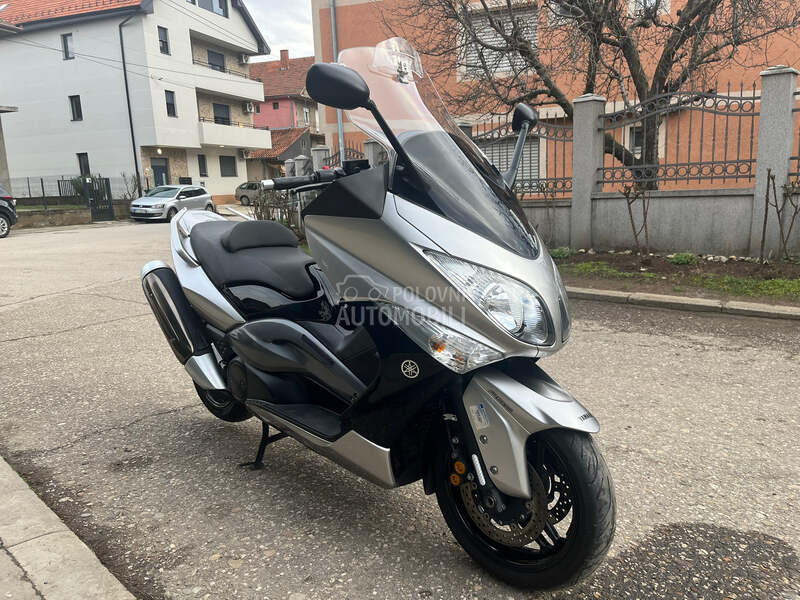 Yamaha T max 500