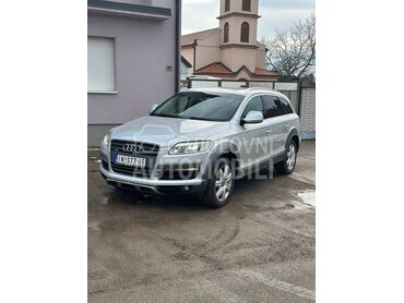 Audi Q7 CROSS