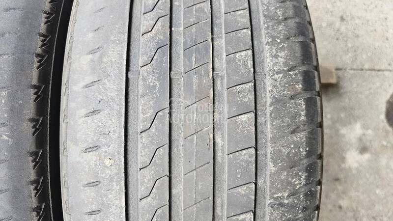 Firestone 225/45 R17 Letnja