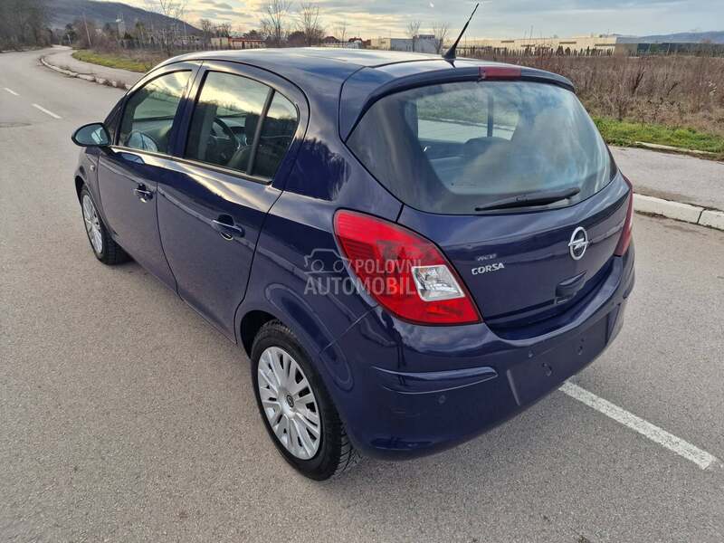 Opel Corsa D 1.4
