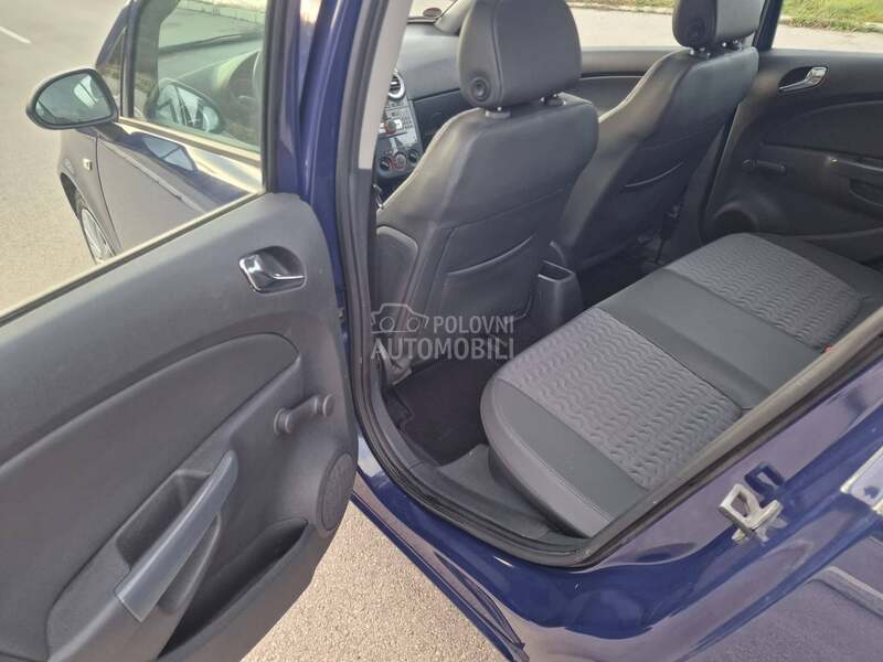 Opel Corsa D 1.4