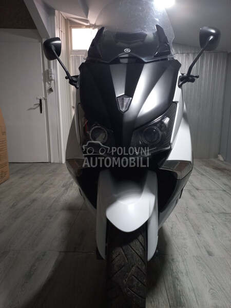 Yamaha T max