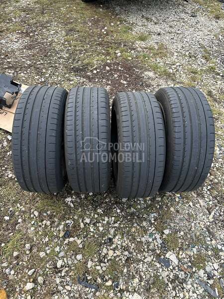 Yokohama 235/45 R18 Letnja