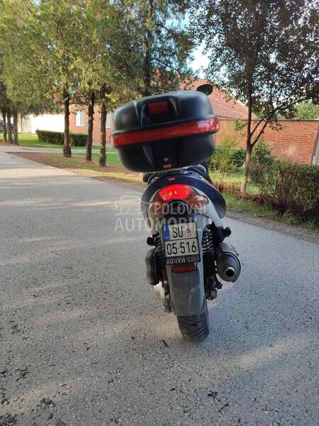 Aprilia Leonardo 150cc