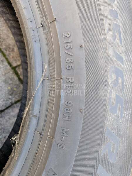 Pirelli 215/65 R16 Zimska