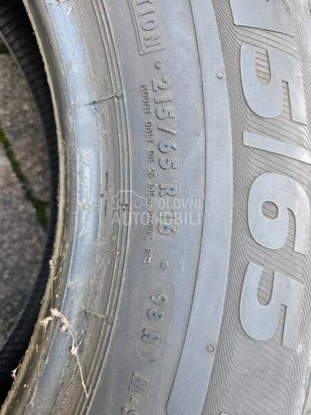 Semperit 215/65 R16 Zimska